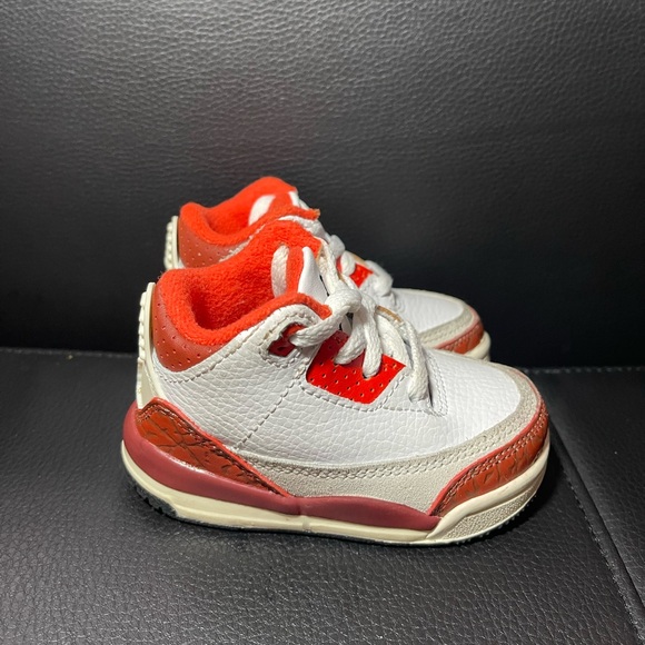 **Jordan 3 Reimagined White Cement (Size 4C) - Toddler Edition** - Picture 6 of 9